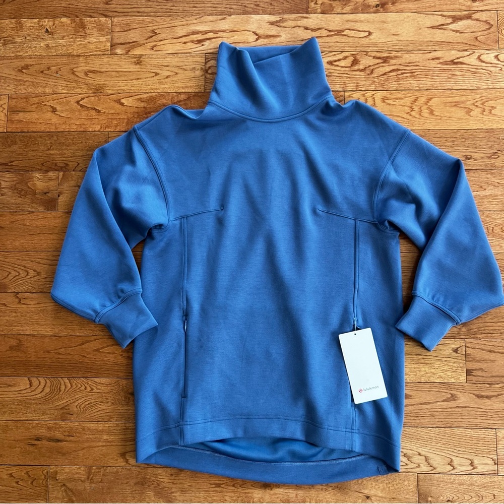 Lululemon NWT size 4 Modal-Blend
Turtleneck Tunic